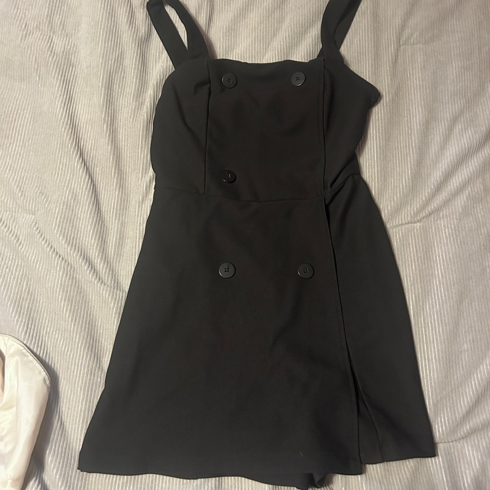Elegant Black Sleeveless Dress